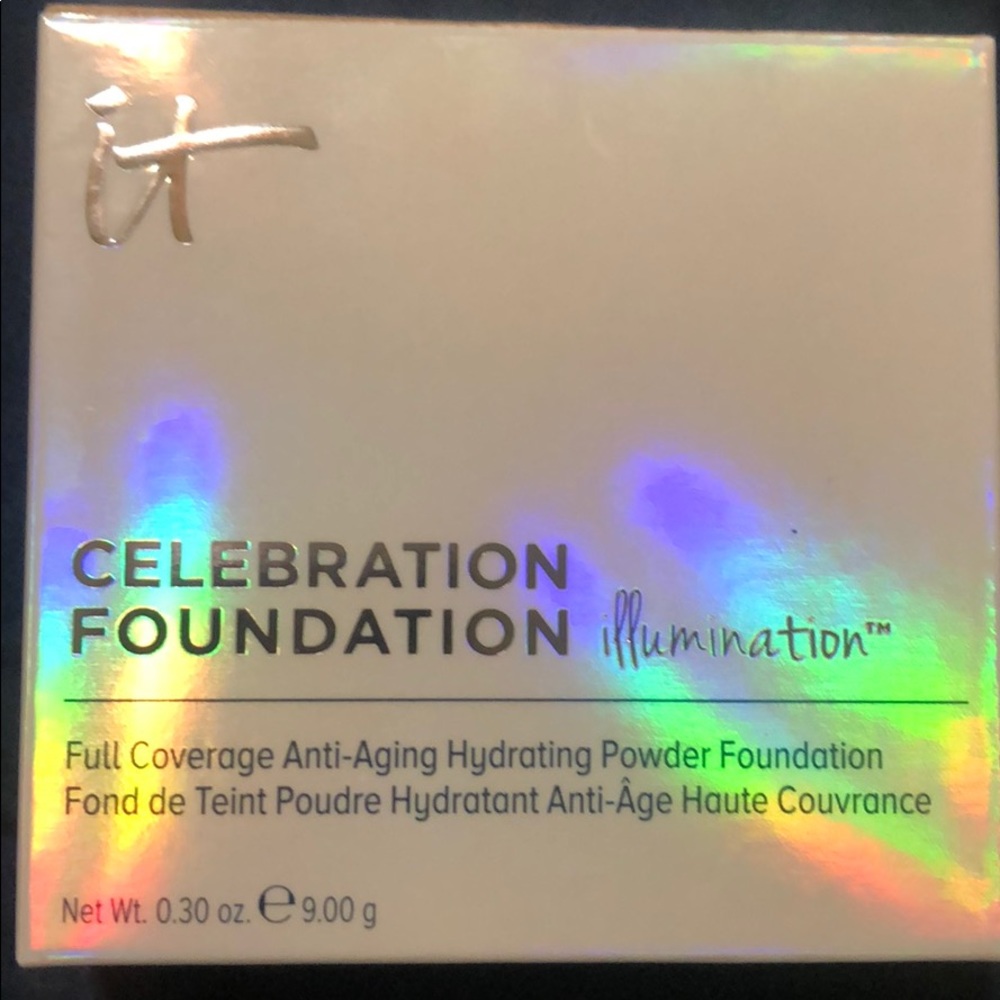 itCosmetics Celebration Foundation